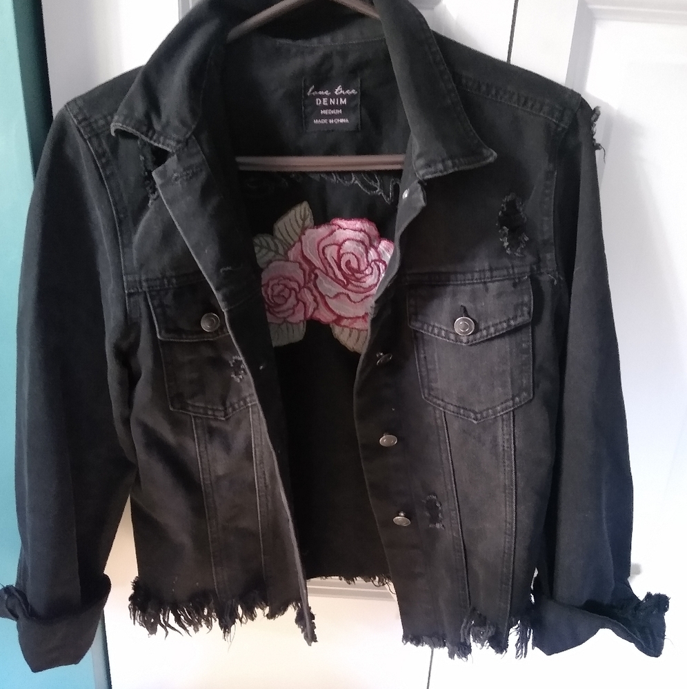 Black cropped Jean jacket
